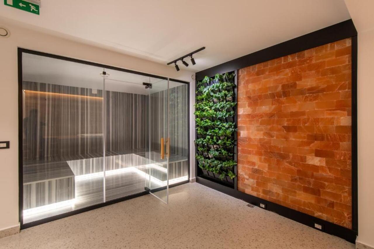 Moncafe Boutique And Hotel Tirana